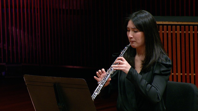 Cassie Pilgrim plays Bliss Oboe Quintet